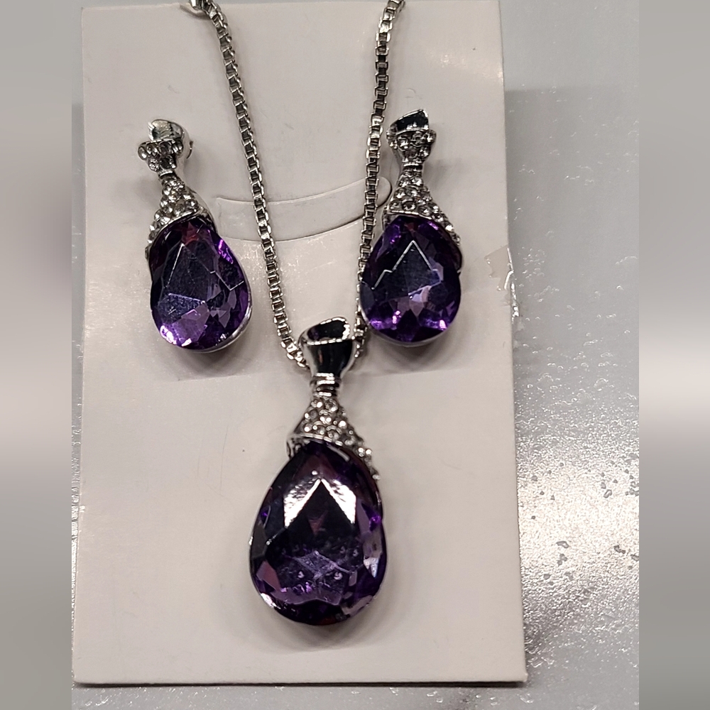 Elegant Purple and Silver Jewelry Set